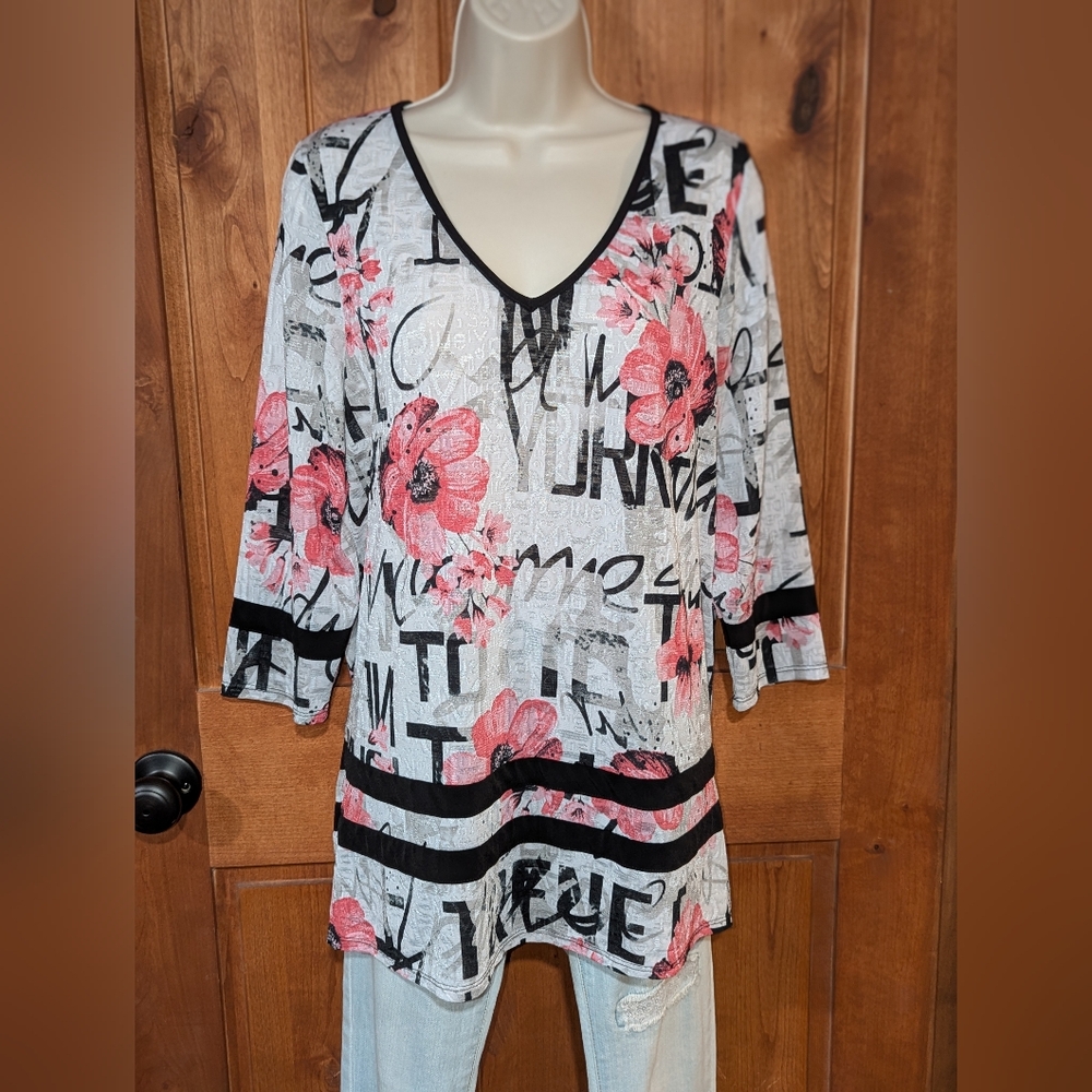 Michael Tyler V-Neck‎ Floral Women's Tunic